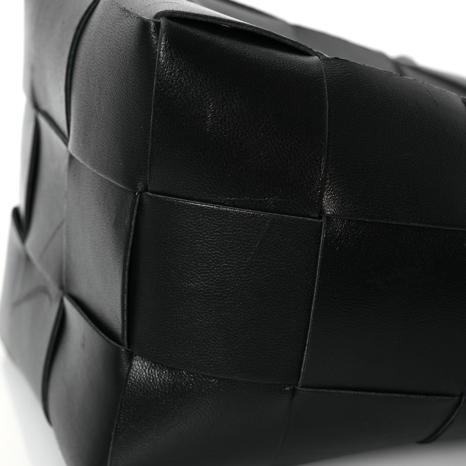 Bottega Veneta Nappa Maxi Intrecciato Small Cassette Bucket Bag Black 10 of 11