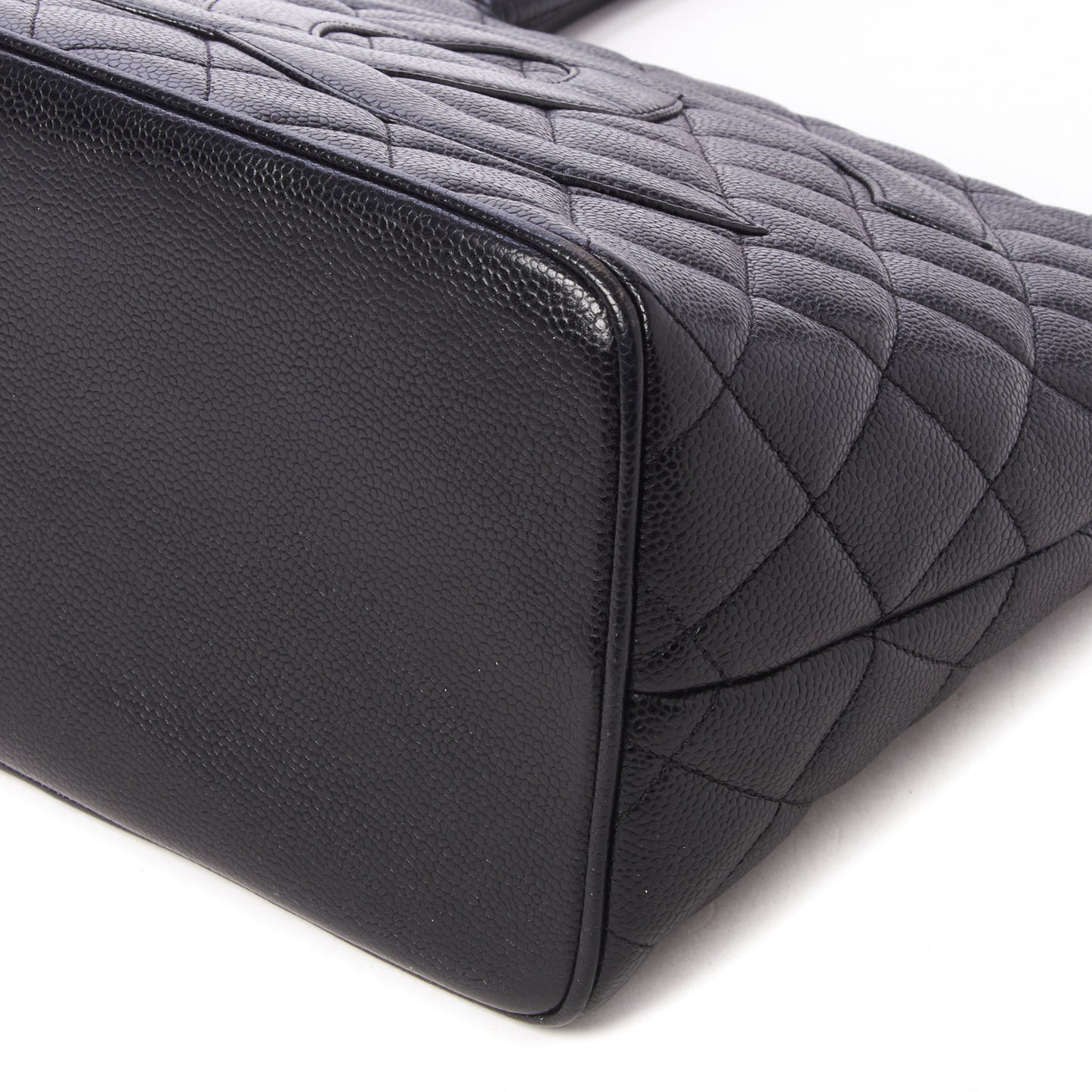 Caviar Quilted Medallion Tote Black