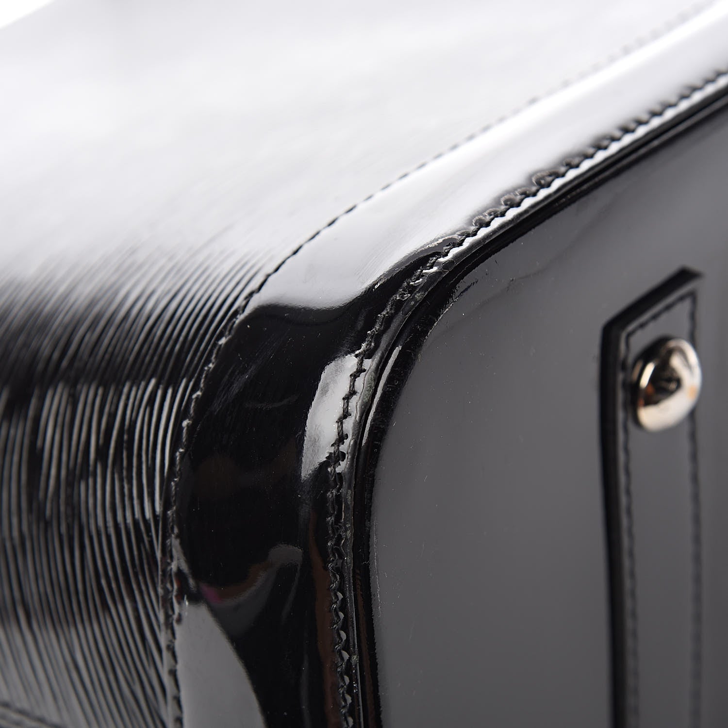 Louis Vuitton Electric Epi Alma GM Black 11 of 13