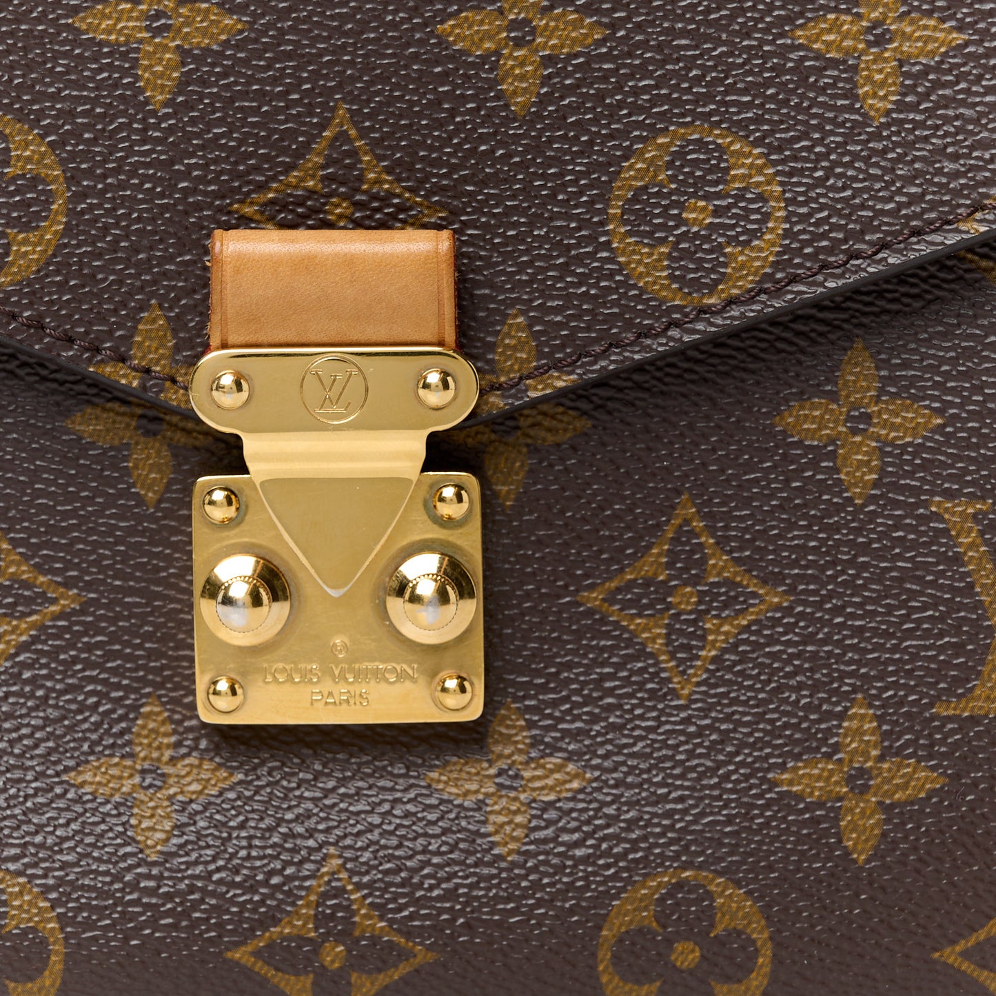 Monogram Pochette Metis