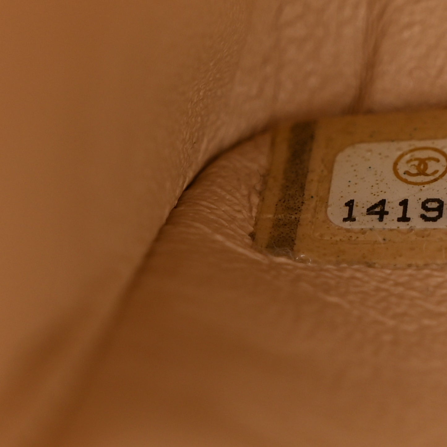 Caviar Quilted Medium Double Flap Beige