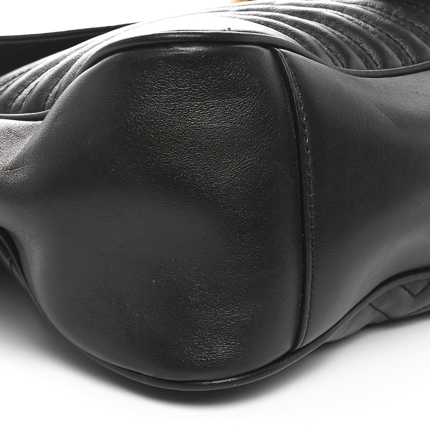 Calfskin Matelasse Large GG Marmont Shoulder Bag Black