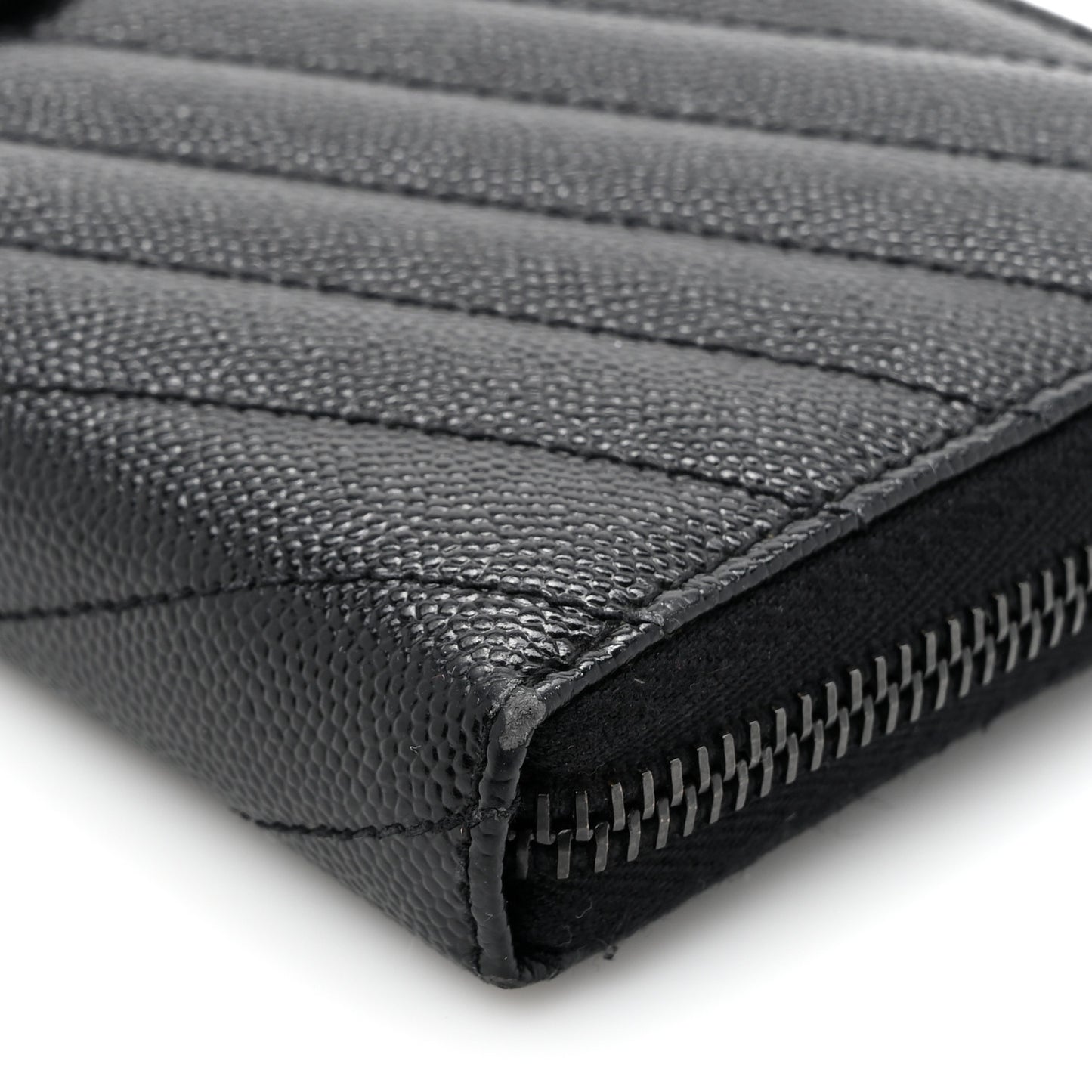 Grain De Poudre Matelasse Chevron Monogram Monochrome Zip Around Wallet Black
