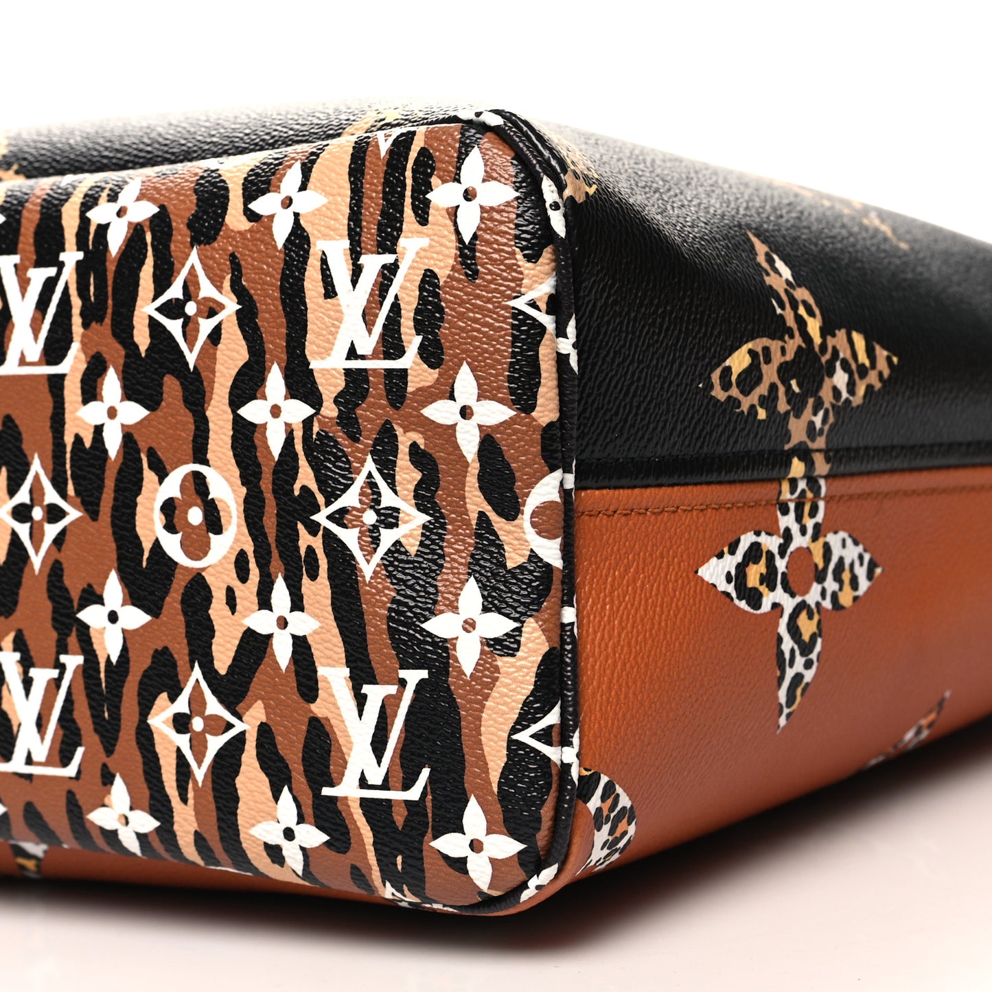 Monogram Giant Jungle Neverfull MM Black