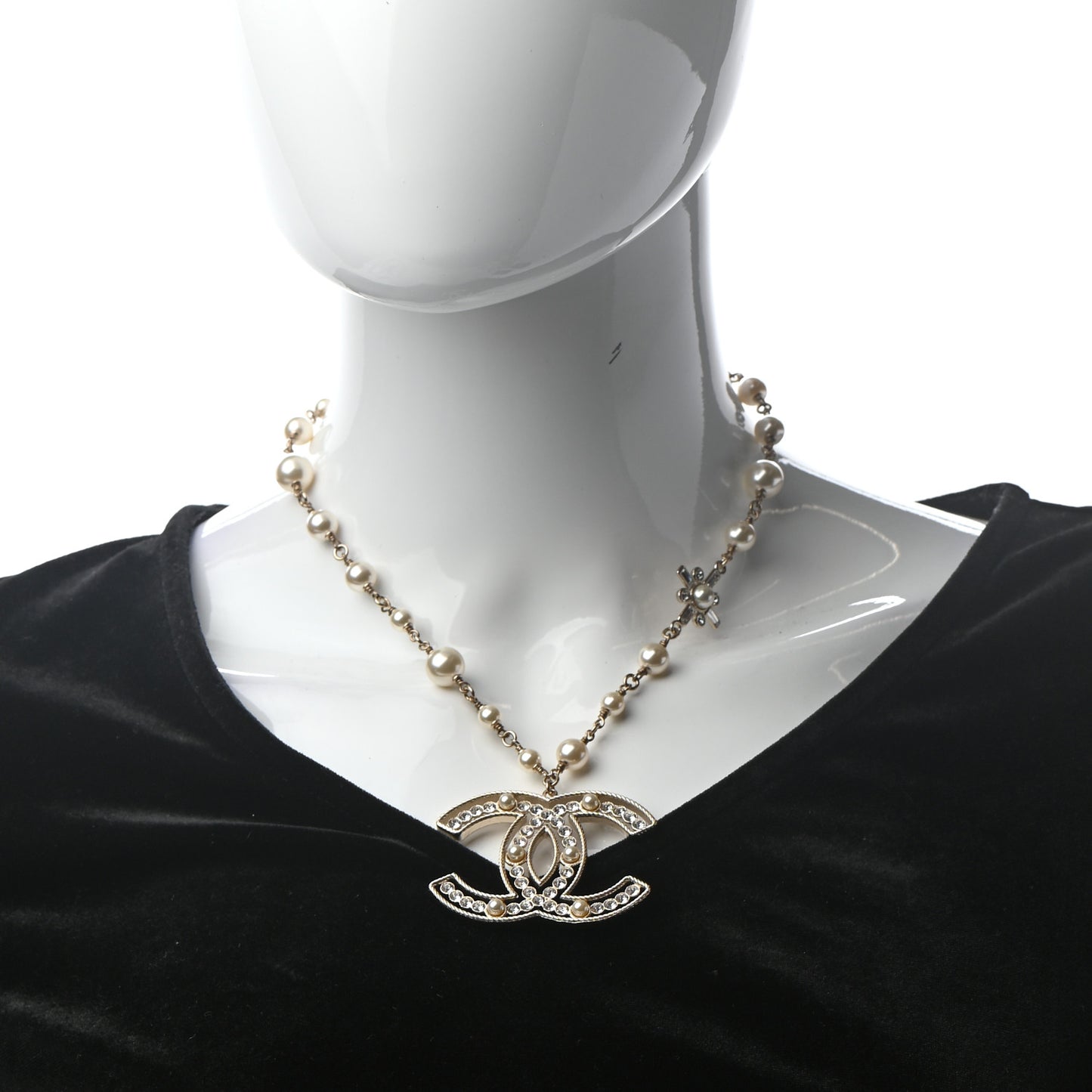 Pearl Crystal Sparkling Pearls CC Necklace Gold