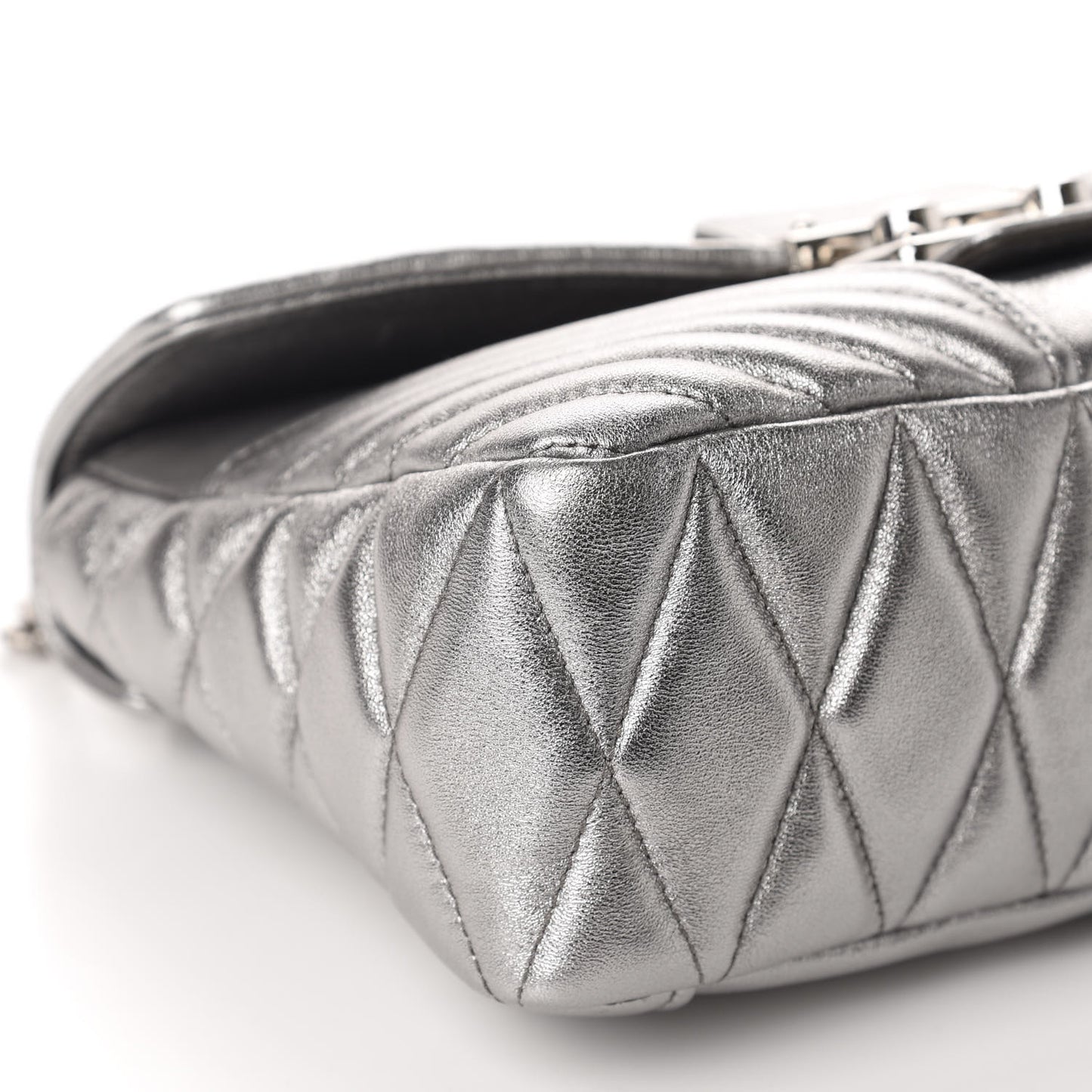 Nappa Matelasse Biker Shoulder Bag Cromo