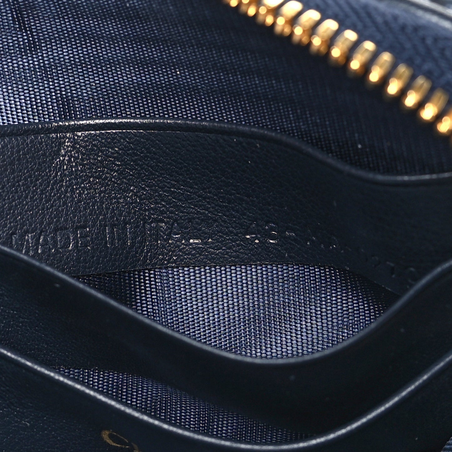 Oblique 30 Montaigne Phone Holder Blue