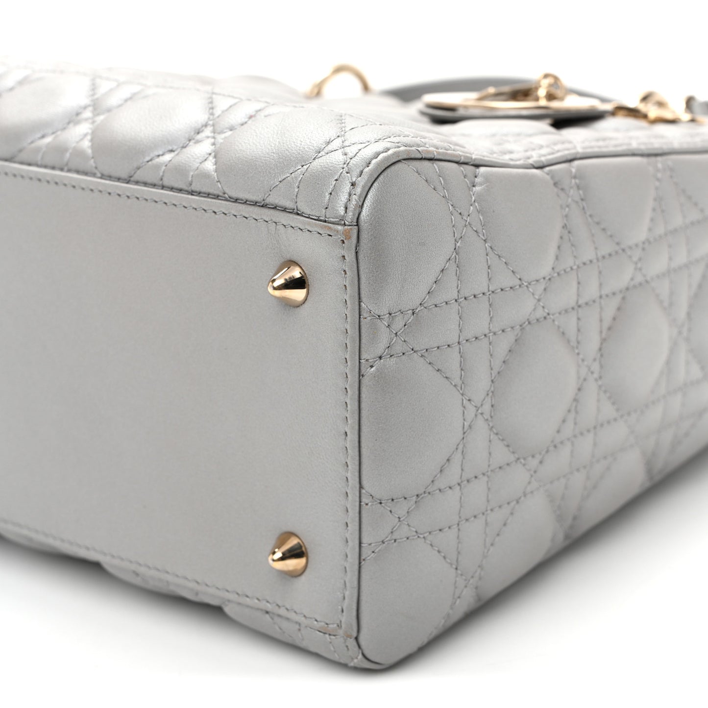 Pearly Lambskin Cannage Medium Lady Dior Grey