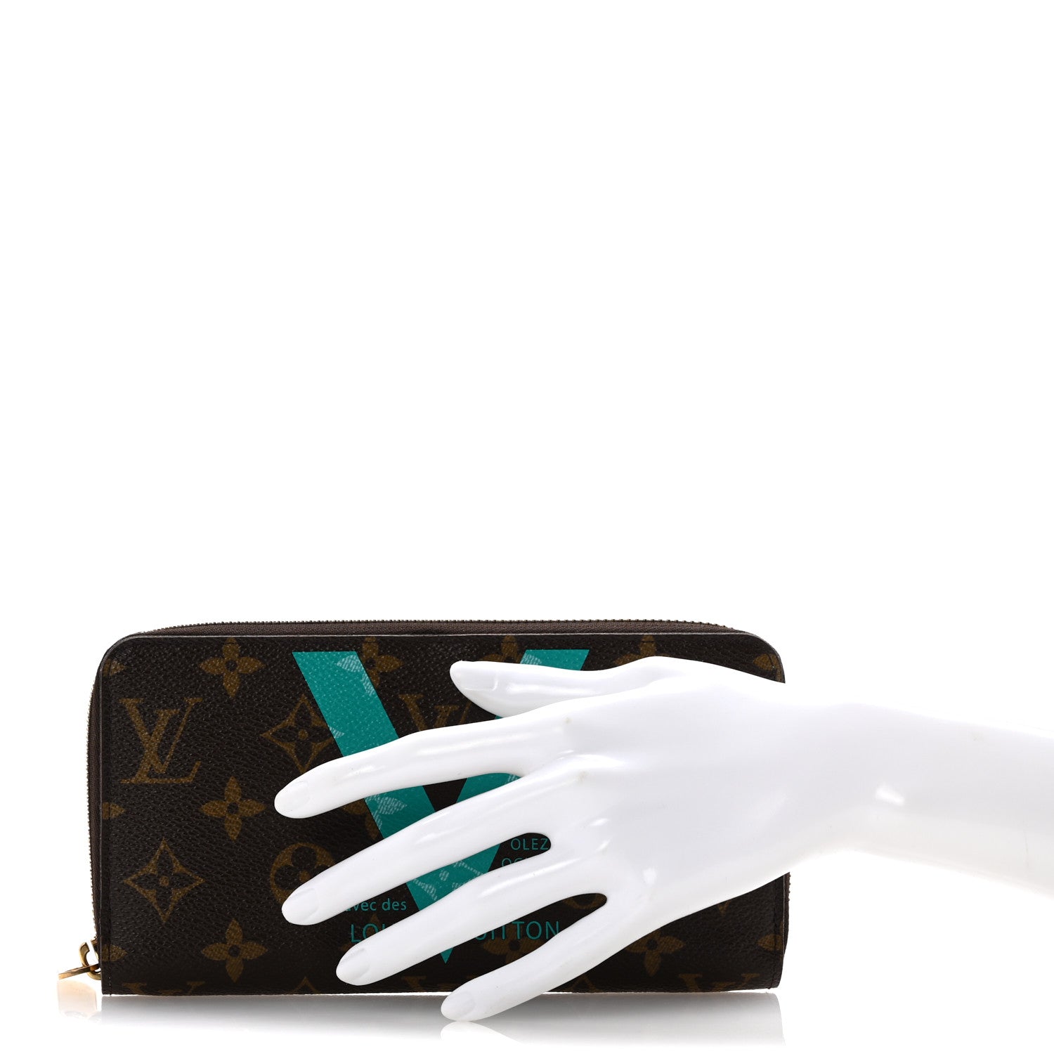 Louis Vuitton Monogram V Zippy Wallet Turquoise 2 of 9
