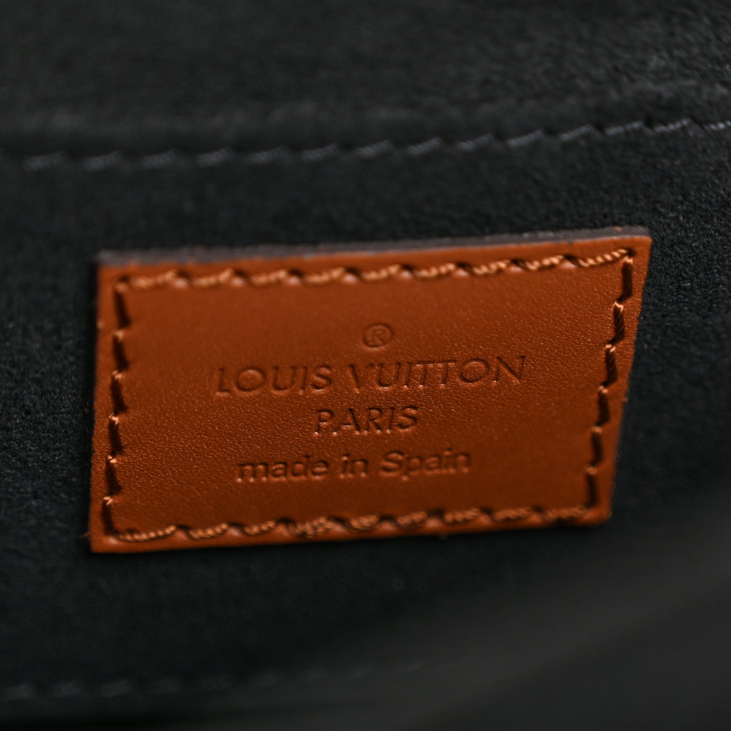 Reverse Monogram Dauphine Mini