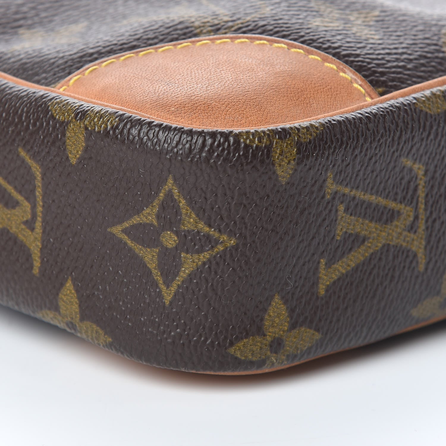 Louis Vuitton Monogram Danube 21 9 of 11