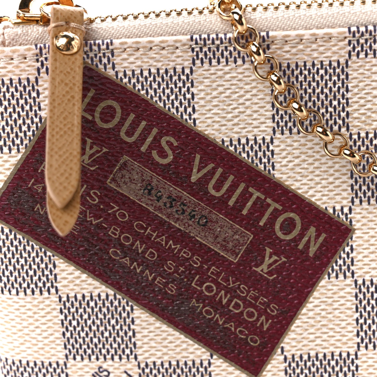 Damier Azur Trunks Labels Pochette Milla MM