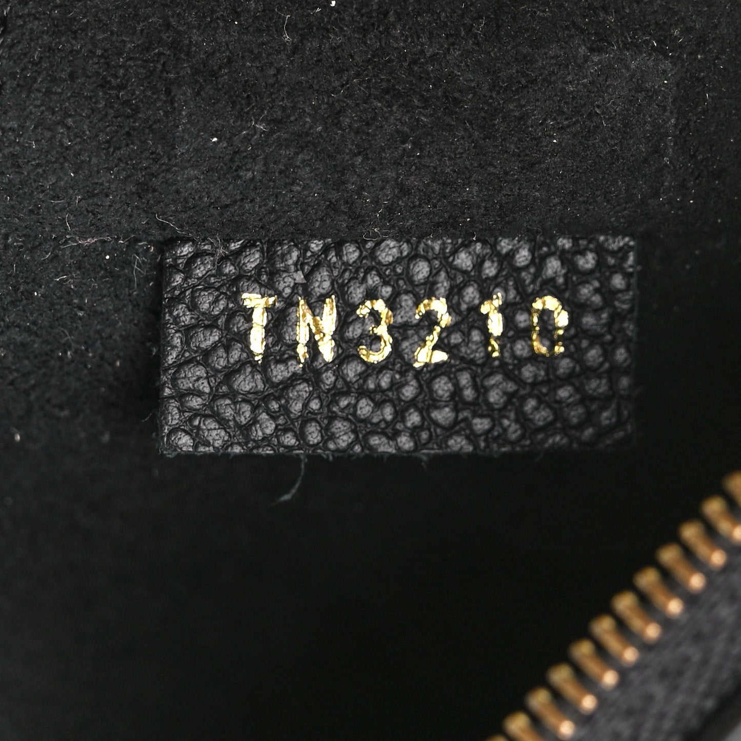 Monogram Daily Pouch Black