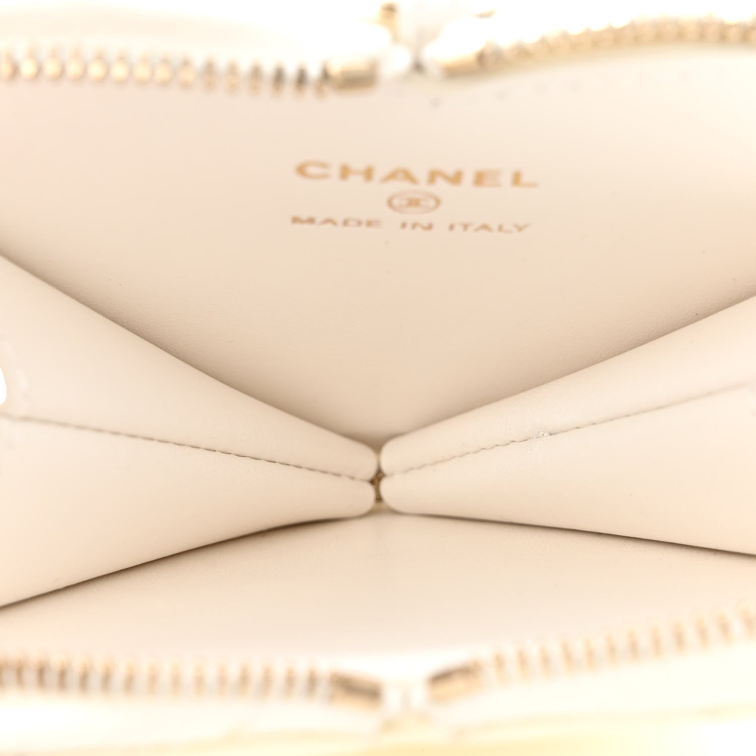 Chanel Patent Calfskin Resin Quilted CC Heart Clutch With Chain Black 7 of 12