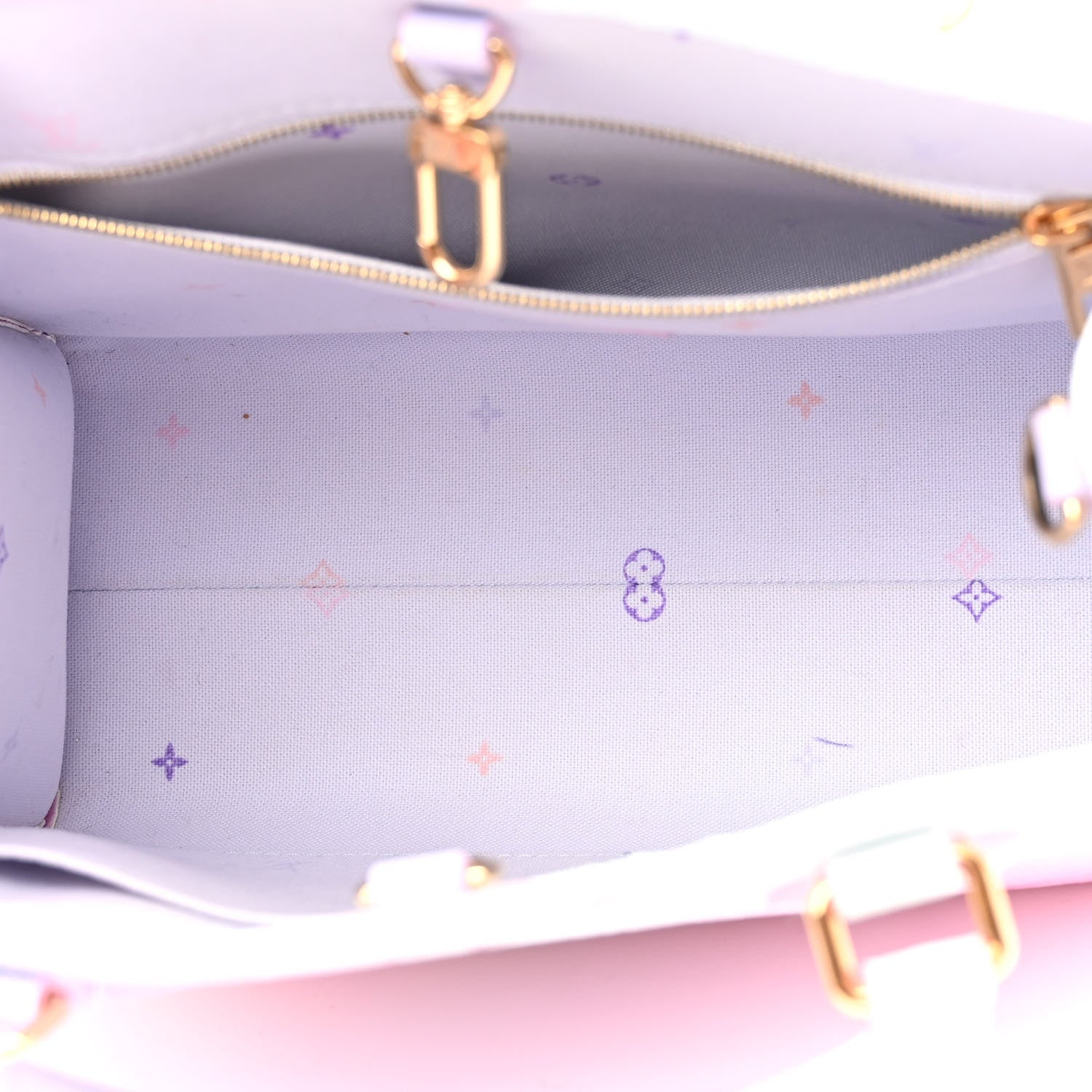 Louis Vuitton Monogram Giant Spring In The City Onthego PM Sunrise Pastel 5 of 9