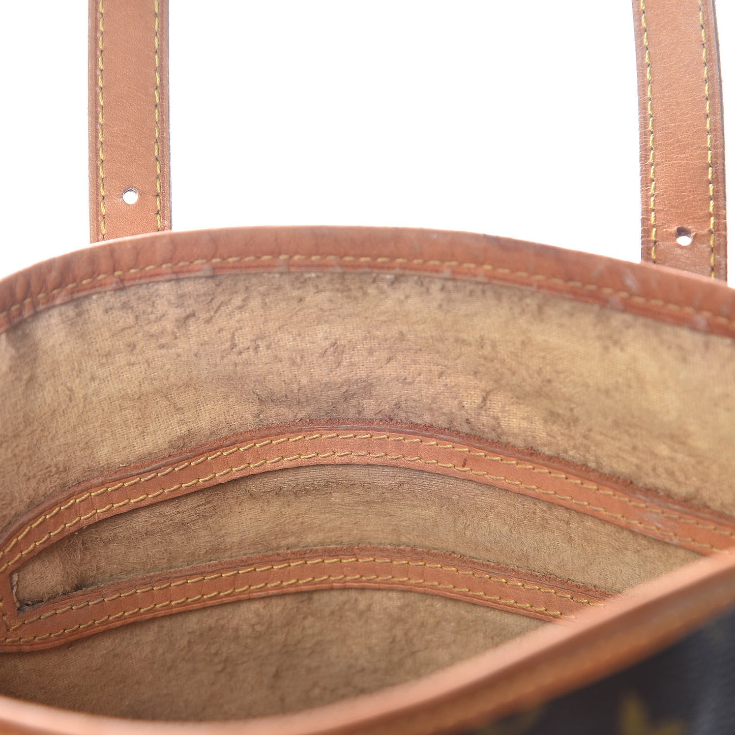 Monogram Petit Bucket 23