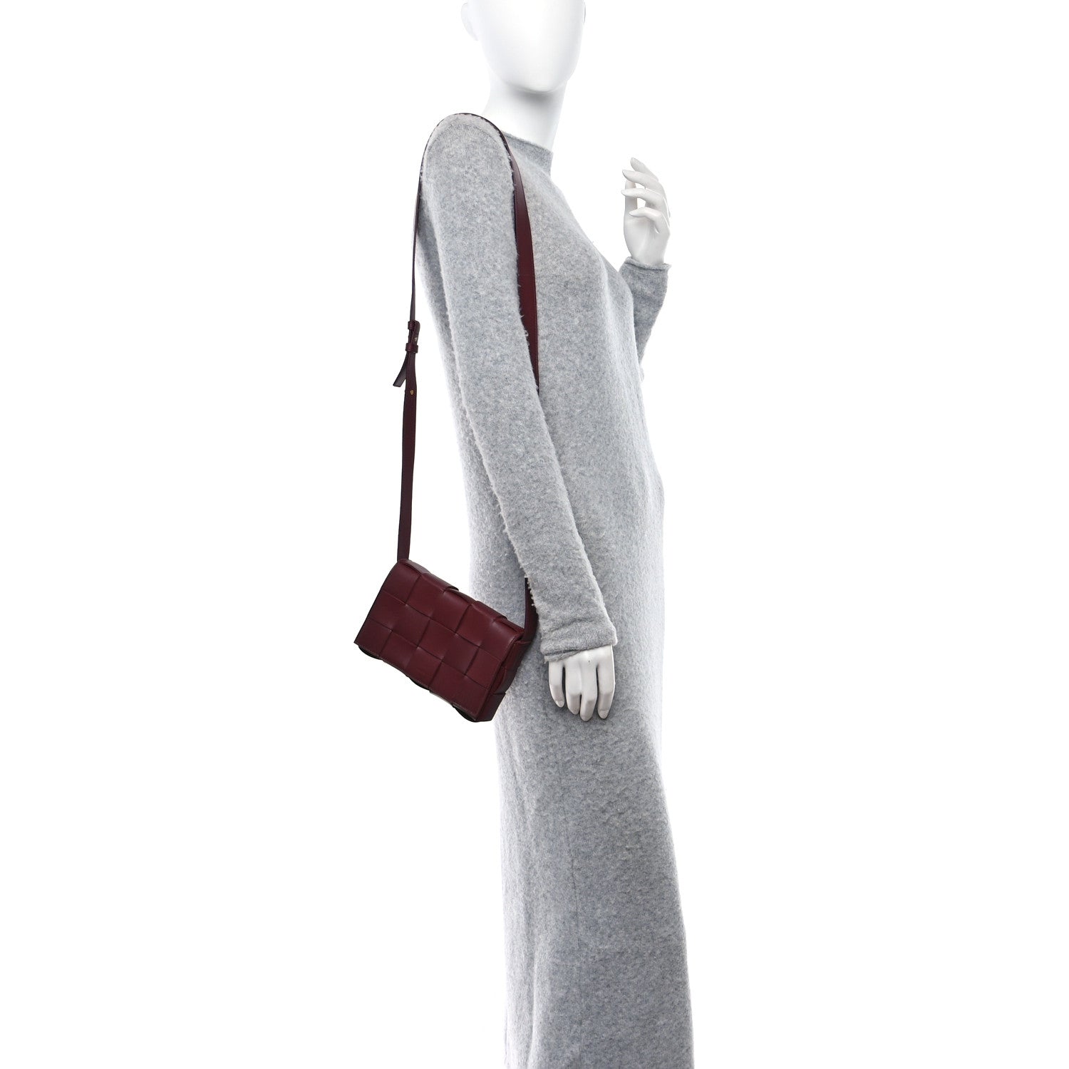 Bottega Veneta Lambskin Maxi Intrecciato Cassette Crossbody Bag Bordeaux 2 of 11