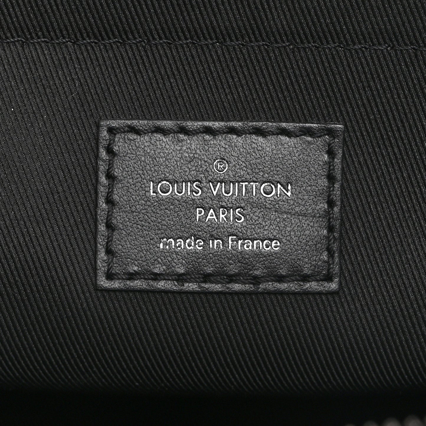 Taurillon Monogram Steamer Messenger Black