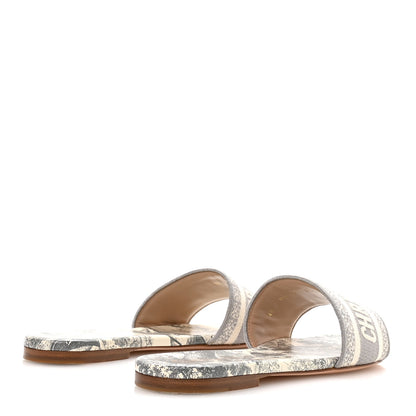 Christian Dior Canvas Toile De Jouy Embroidered Dway Flat Slide Sandals 39.5 Light Grey 5 of 9