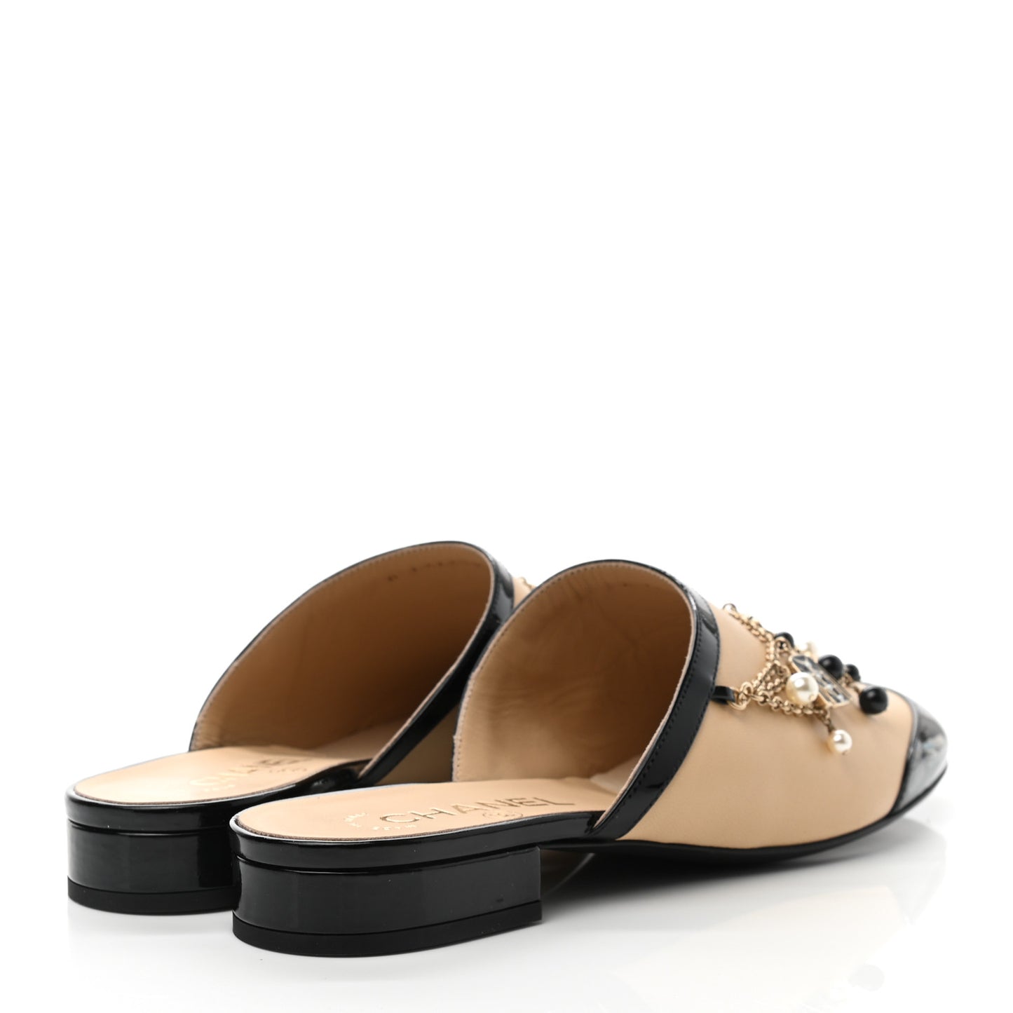 Lambskin Patent Pearl Chain Charm CC Mules 39 Beige Black