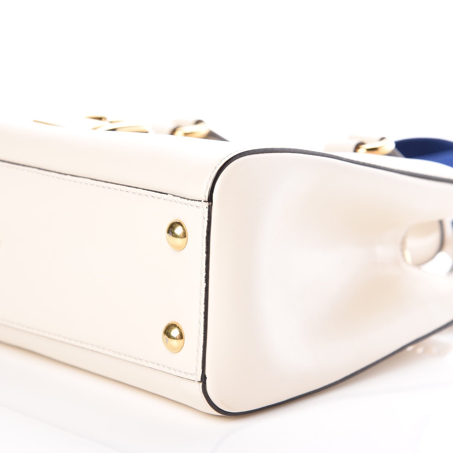 Gucci Calfskin Medium Sylvie Top Handle Tote White 6 of 9