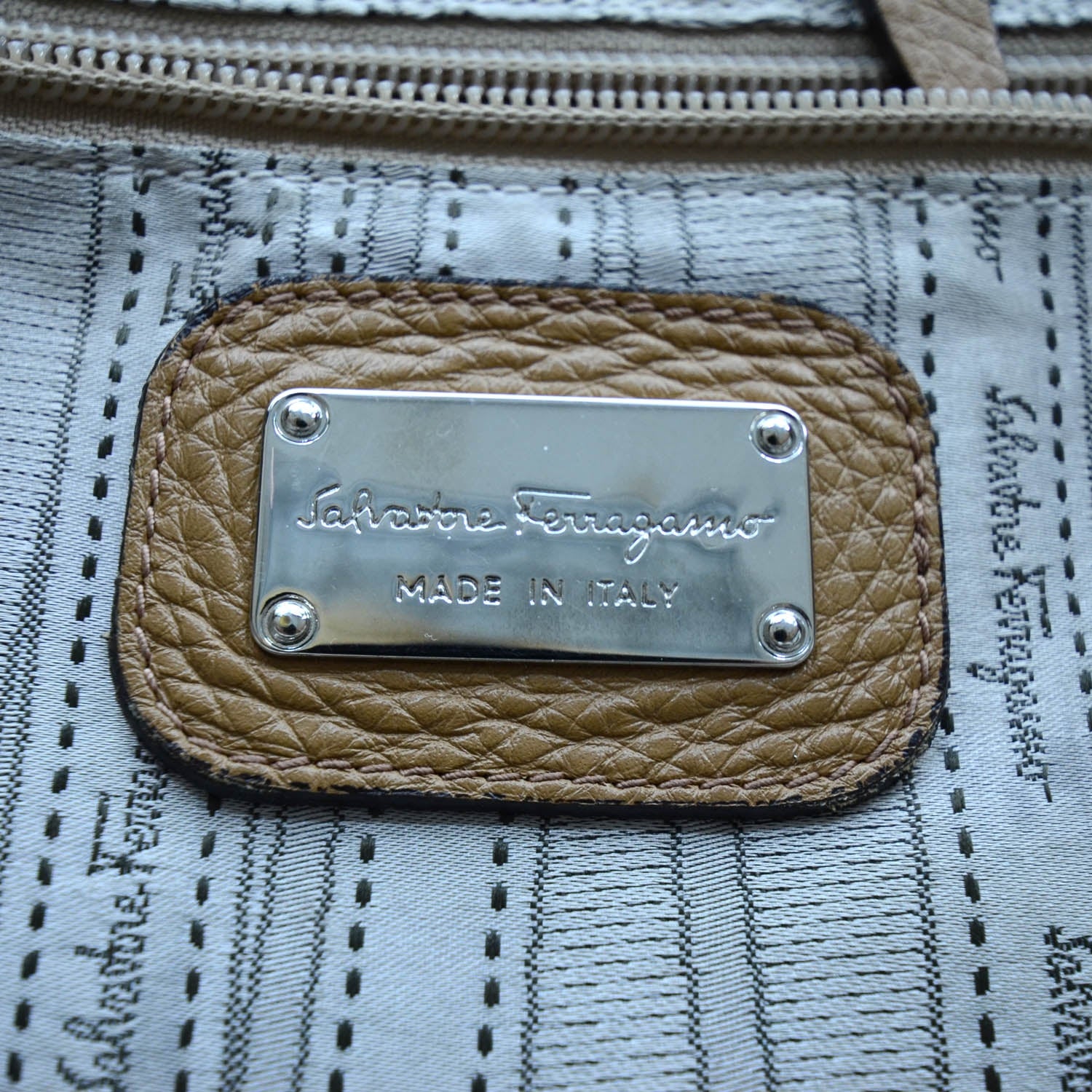 FASHIONPHILE SALVATOREFERRAGAMOLeatherGinaNorthToSouthToteTan 9 of 11