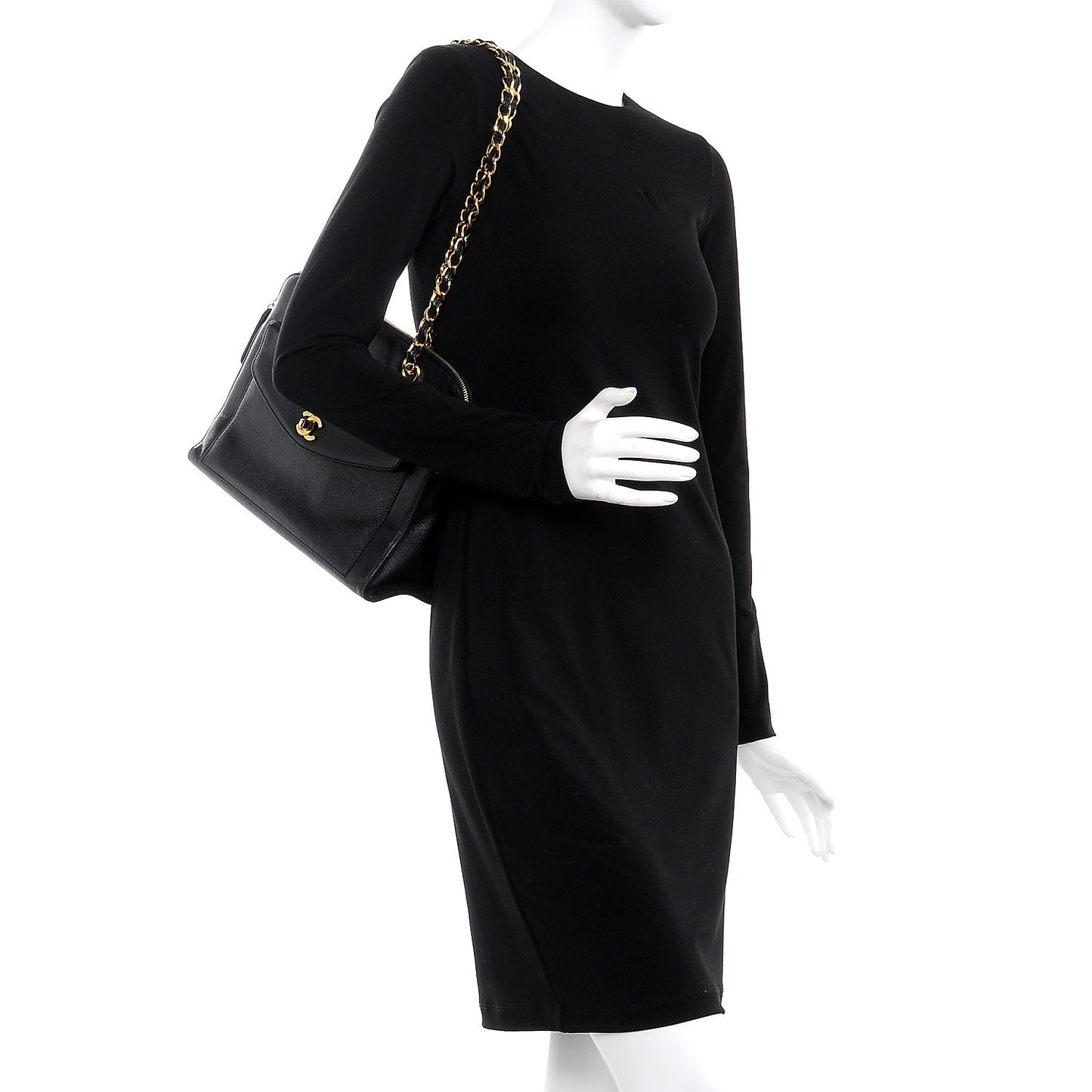Caviar Flap Shoulder Bag Black