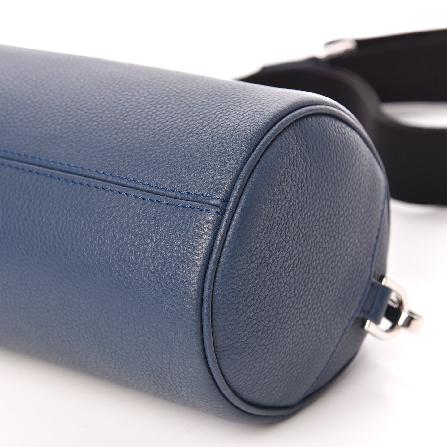 HOMME Grained Calfskin Mens Roller Pouch Navy Blue