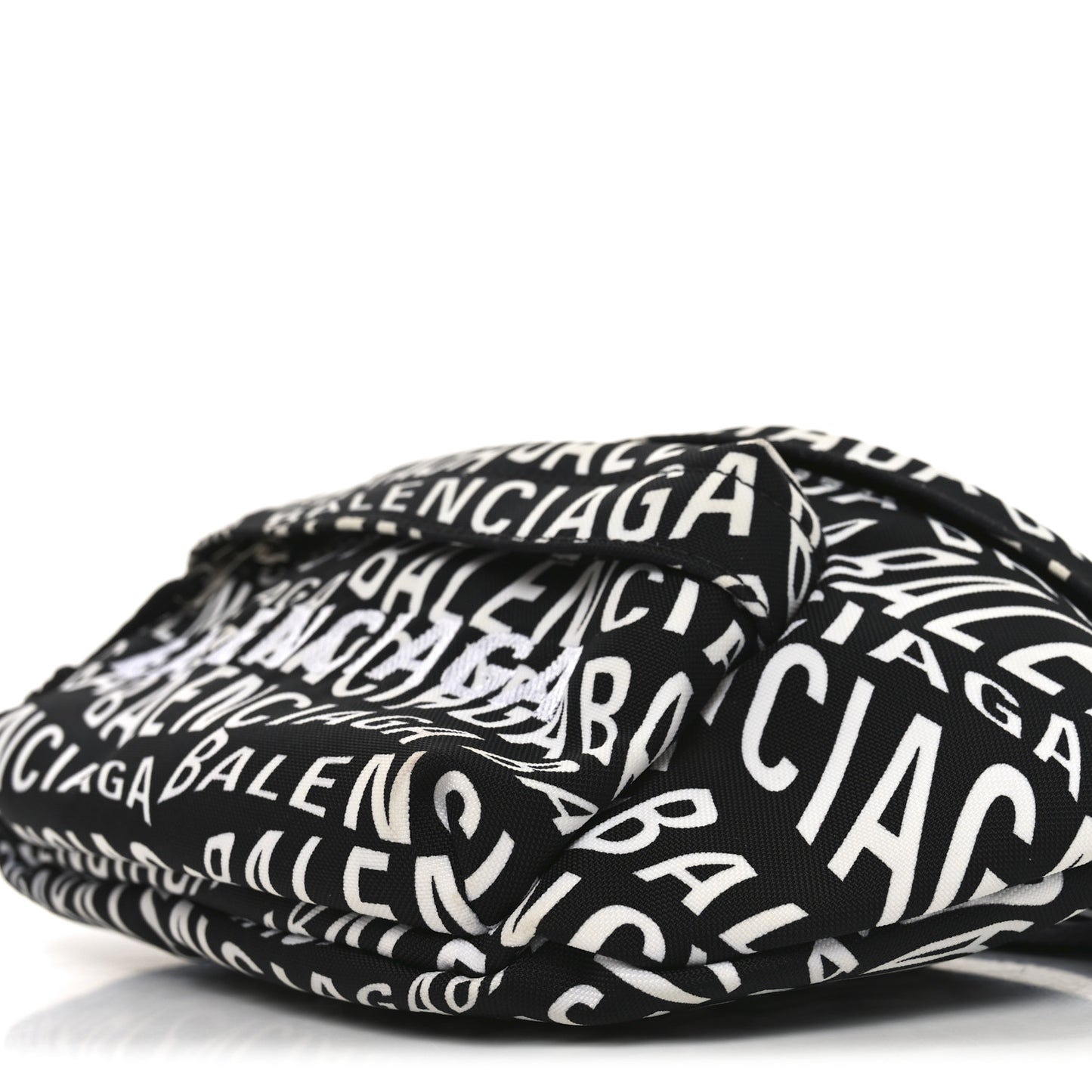 Nylon Wave Logo Print Wheel Beltpack Black White