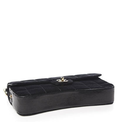Chanel Velvet Quilted East West Travel Flap Black 3 of 10