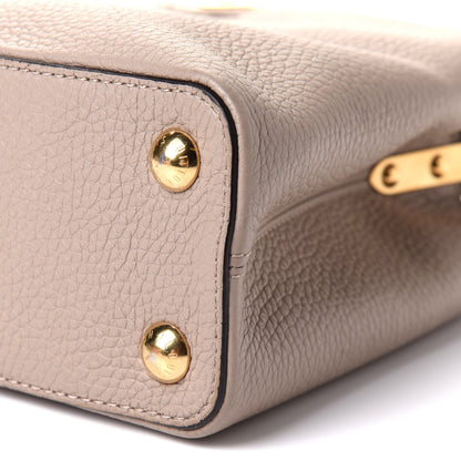 Louis Vuitton Taurillon Capucines BB Galet 9 of 10