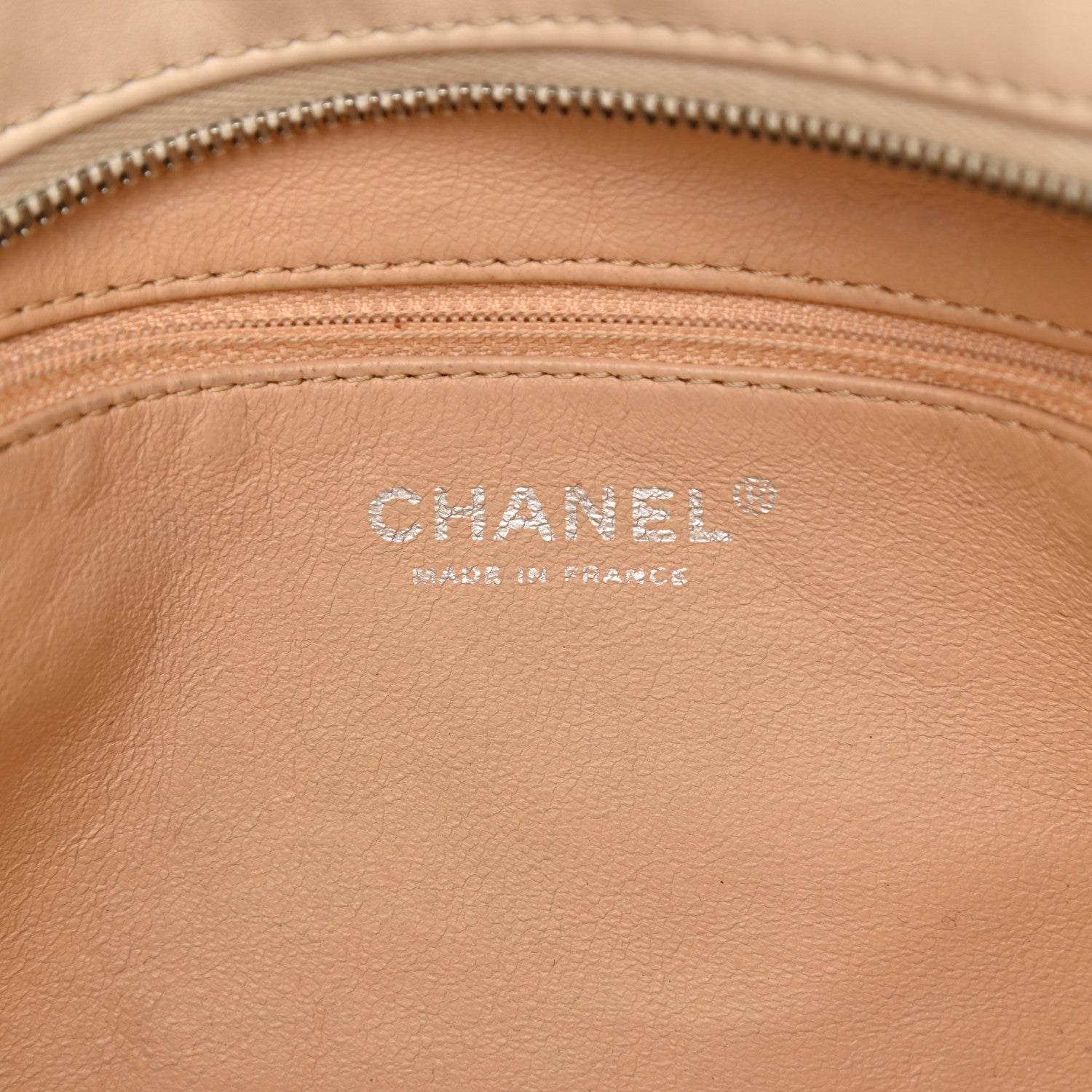 Chanel Smooth Calfskin Medium Luxe Ligne Bowler Light Beige 6 of 13