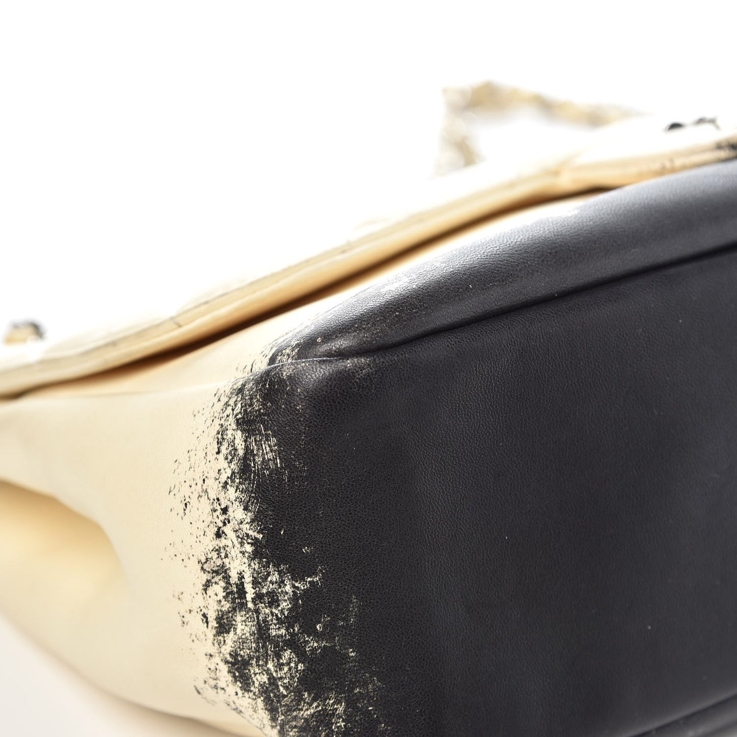 Lambskin Quilted Large Blizzard Zip Top Flap Light Beige Black