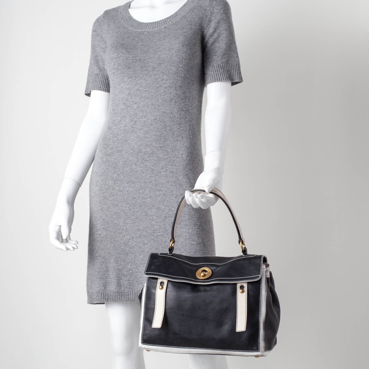 Saint Laurent Leather Muse Two Black 2 of 9
