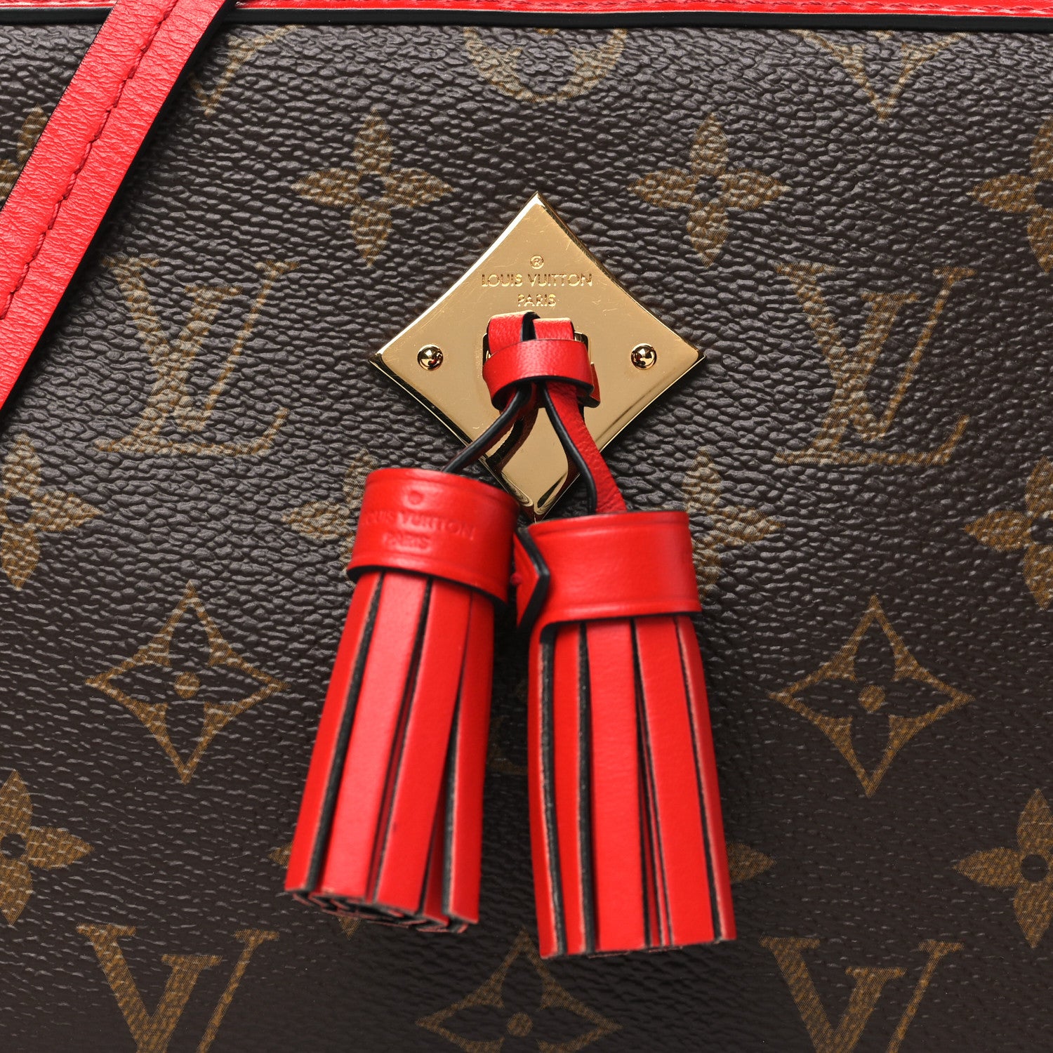 Louis Vuitton Monogram Saintonge Coquelicot 7 of 9