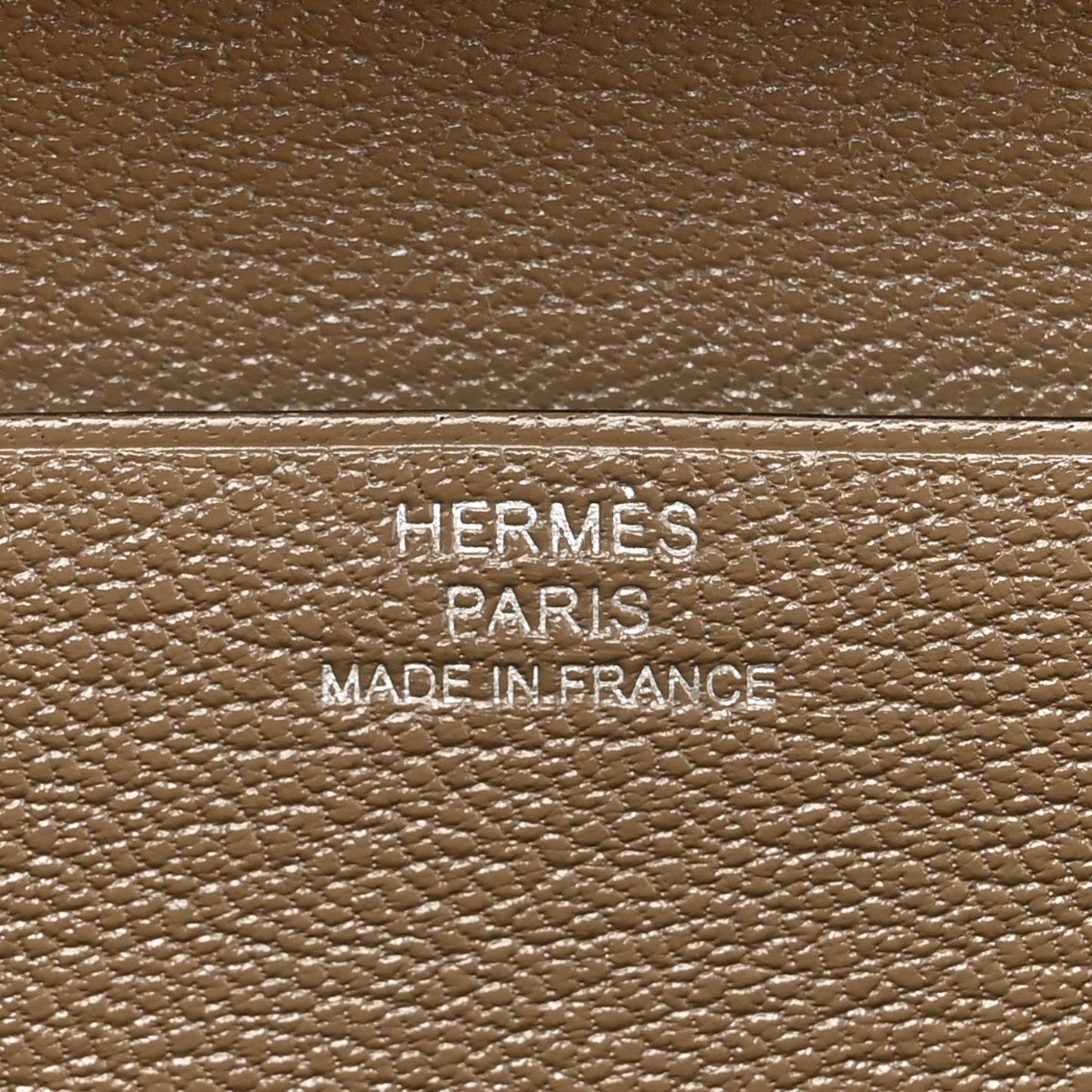 Chevre Mysore Bearn Gusset Wallet Etoupe