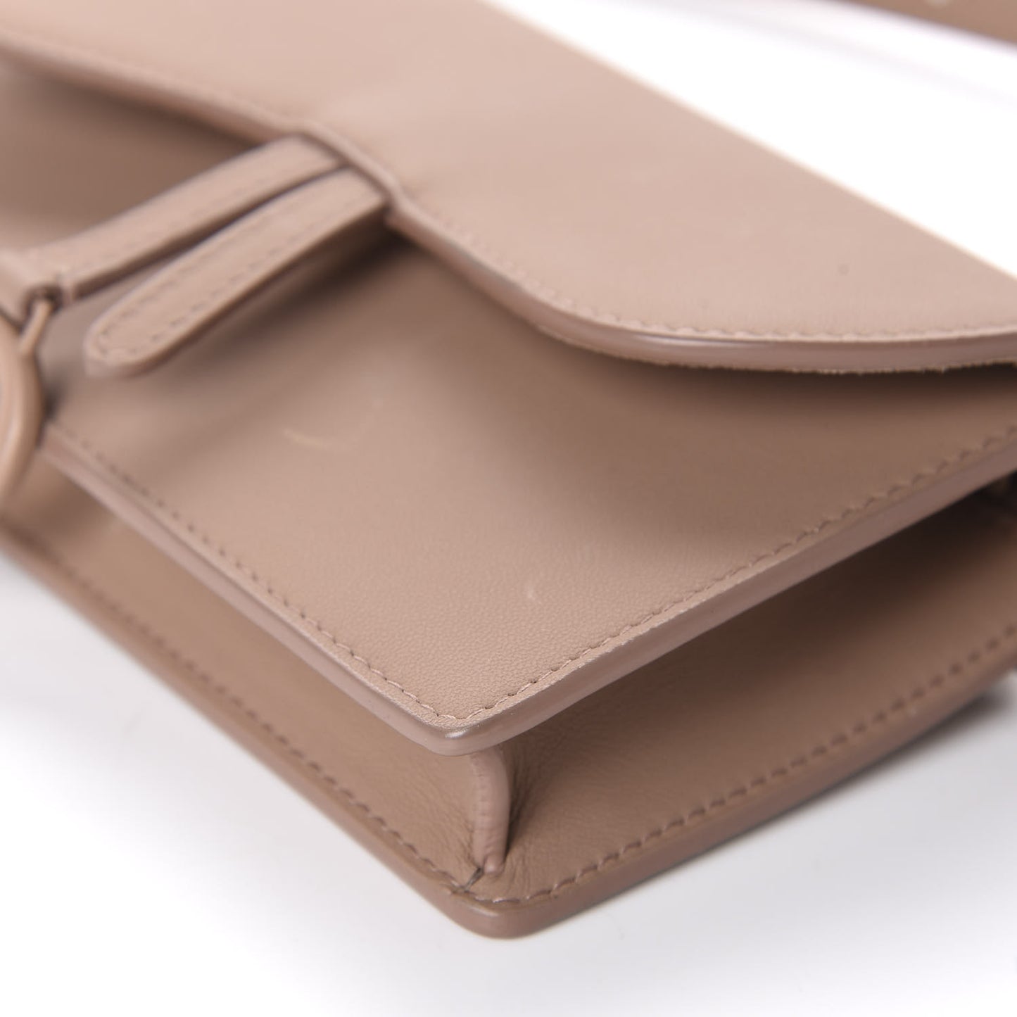 Ultra Matte Calfskin Saddle Belt Bag Rose Des Vents