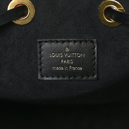 Louis Vuitton Empreinte Monogram Giant Broderies Neonoe MM Cream Black 8 of 11