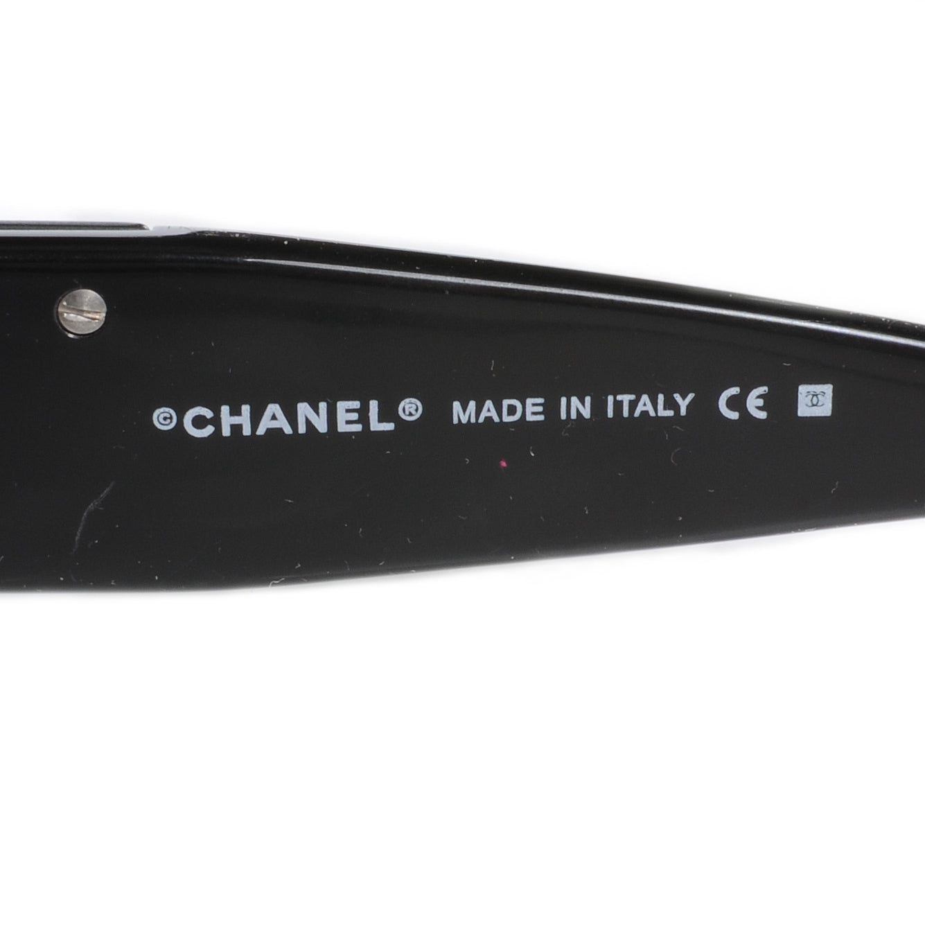 Crystal CC Logo Sunglasses 4117 B Black