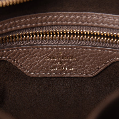 Louis Vuitton Mahina Stellar Gris Perle 6 of 10
