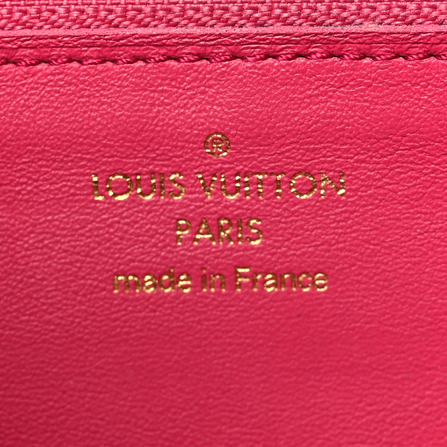Taurillon Capucines Wallet Black