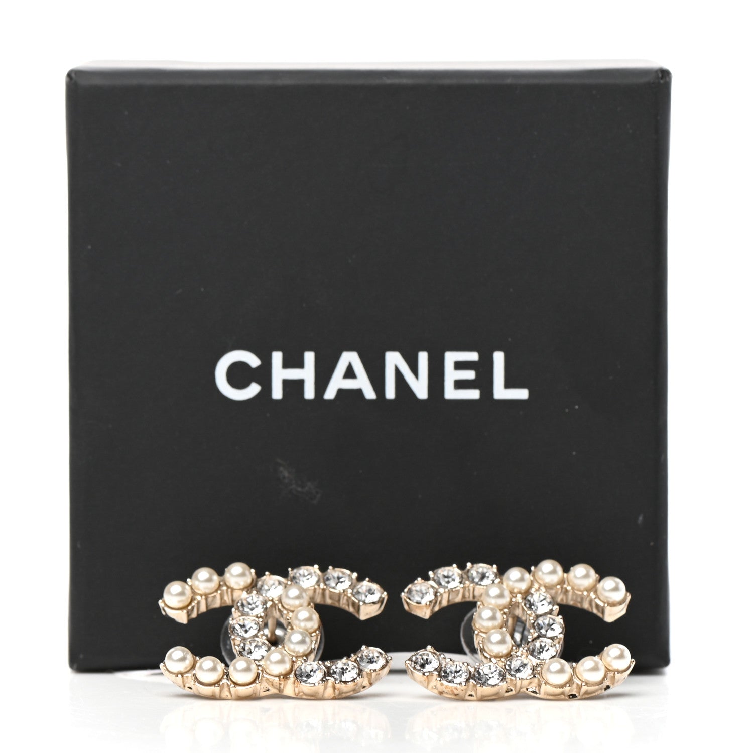 Chanel Crystal Pearl CC Dazzling Domino Earrings Gold 5 of 5