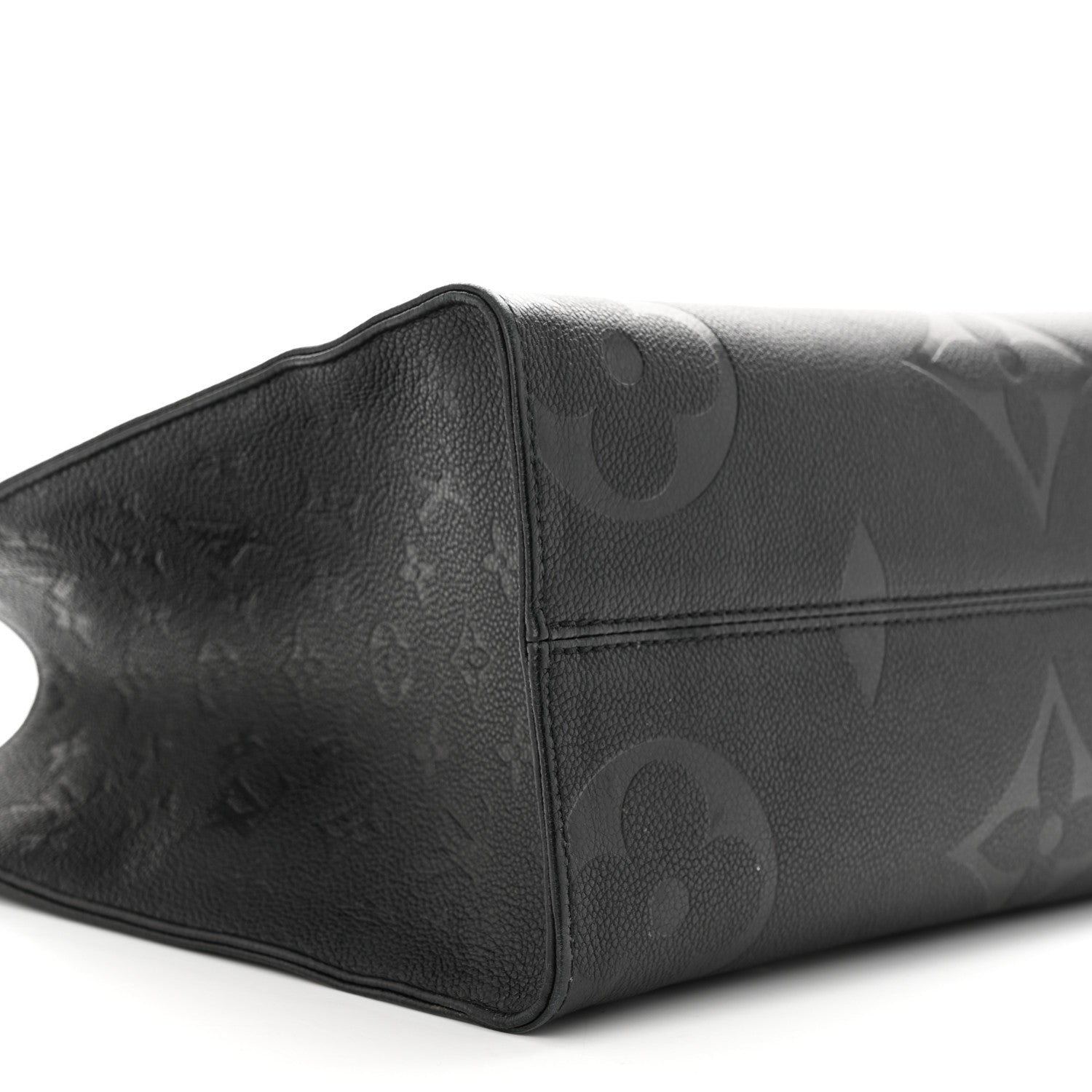 Louis Vuitton Empreinte Monogram Giant Onthego MM Black 8 of 11