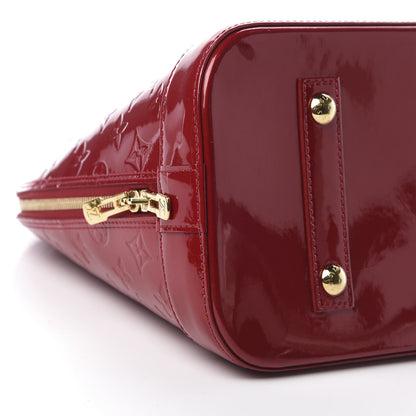 Louis Vuitton Vernis Alma MM Pomme D'Amour 10 of 11