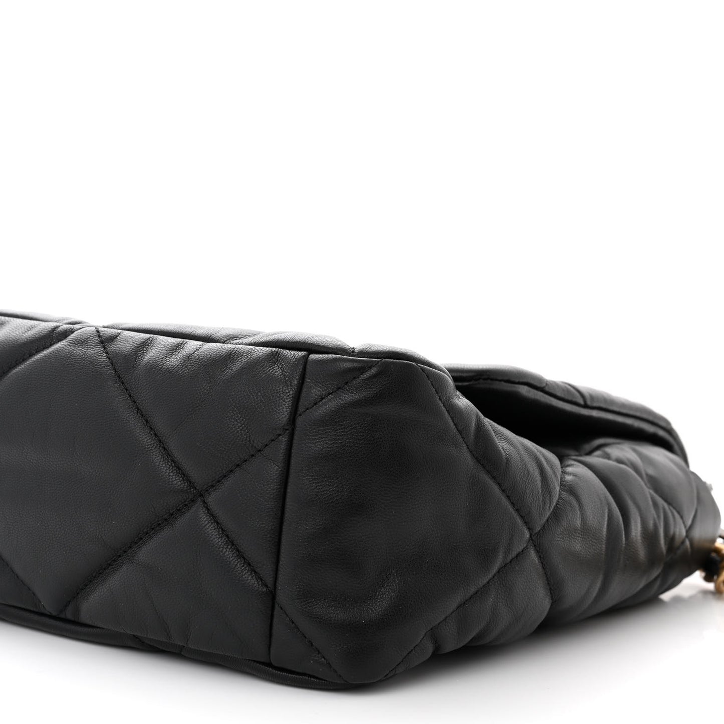 Goatskin Quilted Maxi Chanel 19 Flap Black