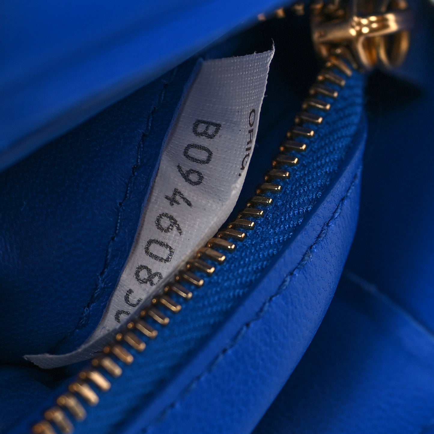 Lambskin Maxi Intreccio Padded Chain Cassette Crossbody Bag Cobalt