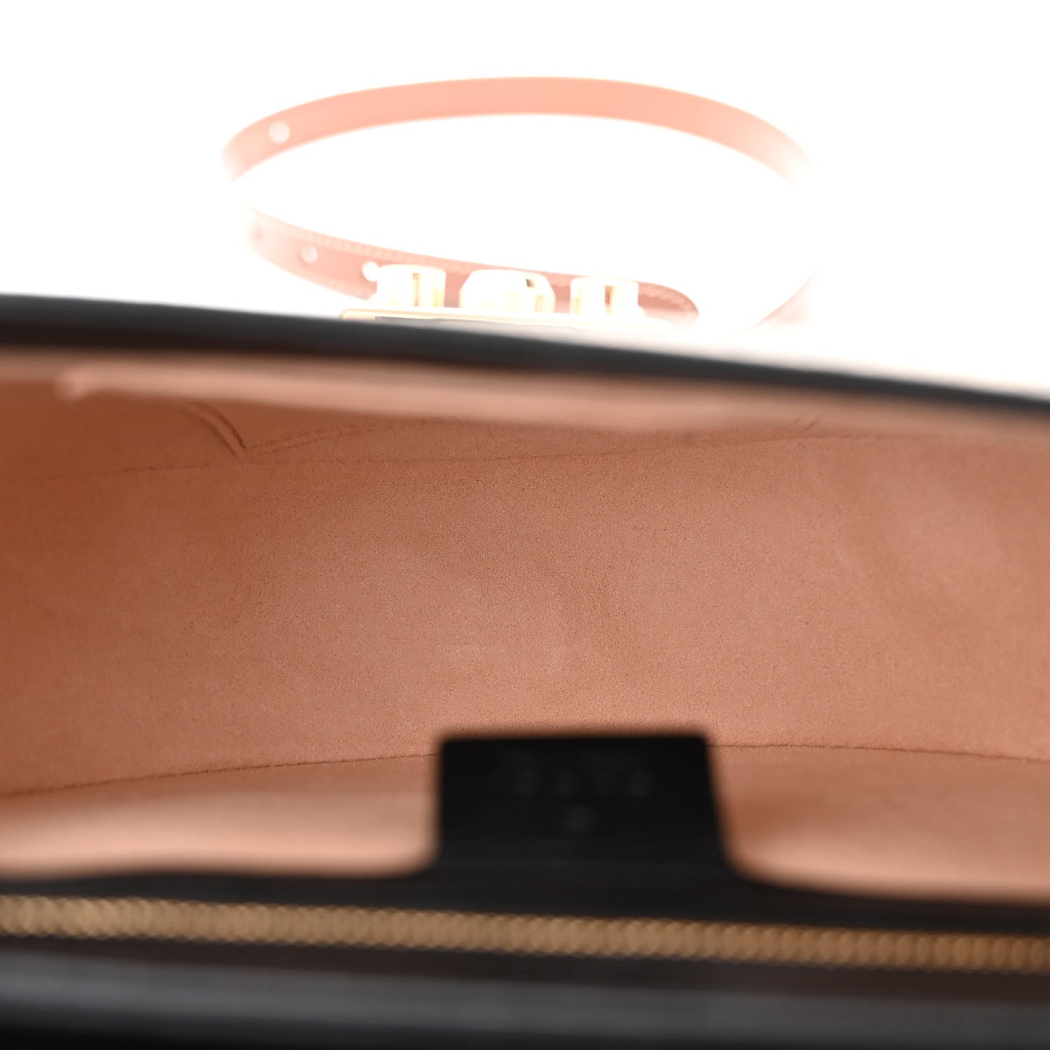 Gucci GG Supreme Monogram Calfskin Small Padlock Messenger Shoulder Bag Beige Black Cuir 5 of 10