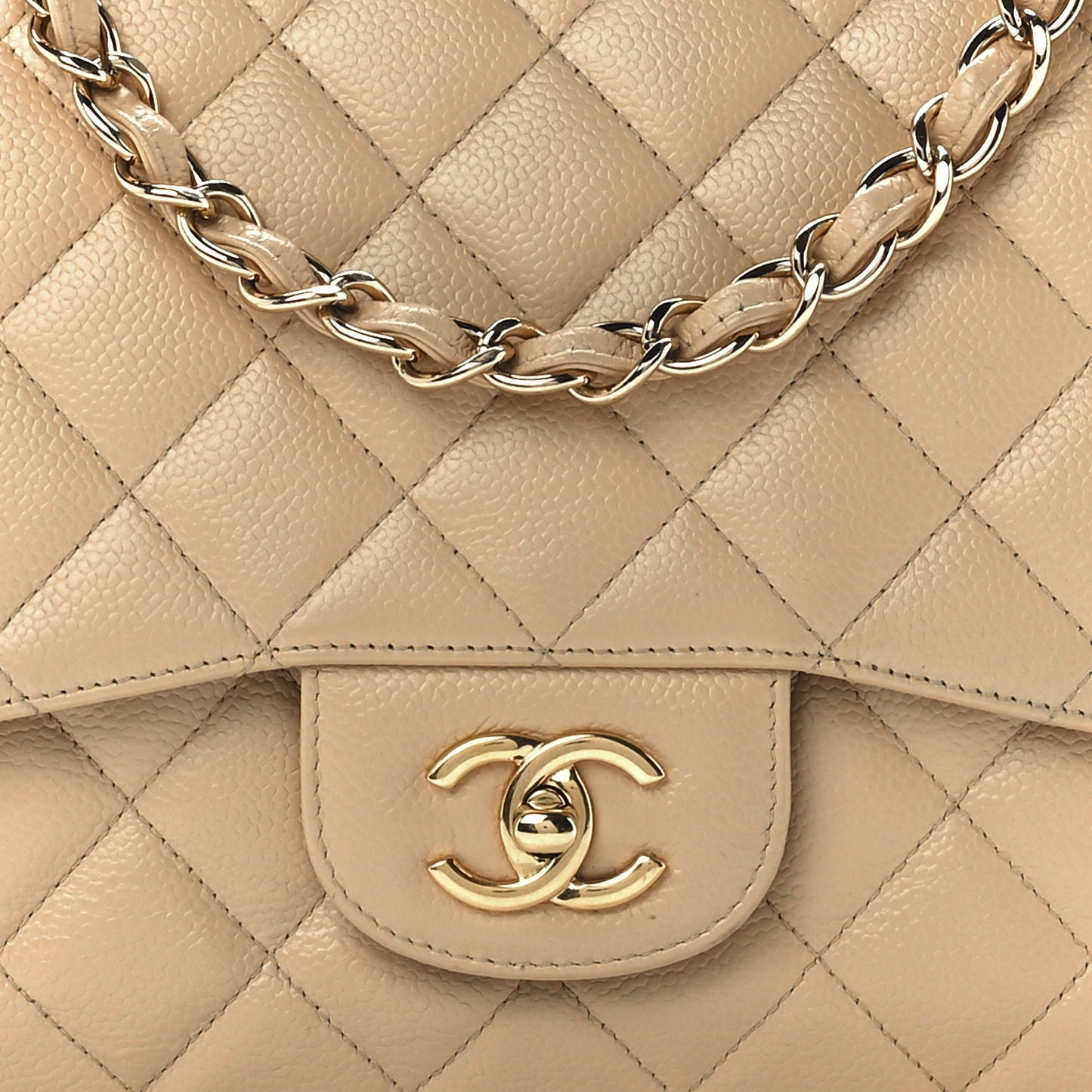 Caviar Quilted Jumbo Single Flap Beige Clair