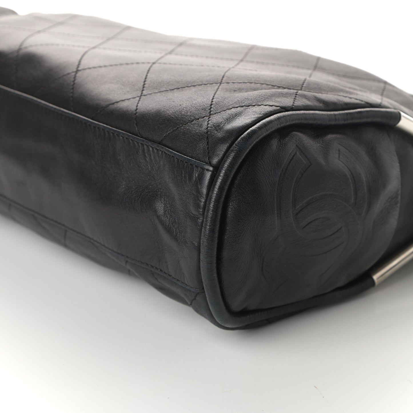 Lambskin Stitched Medium Ultimate Soft Tote Black