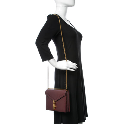 Saint Laurent Smooth Calfskin Monogram Cassandra Clasp Bag Rouge Legion 2 of 8